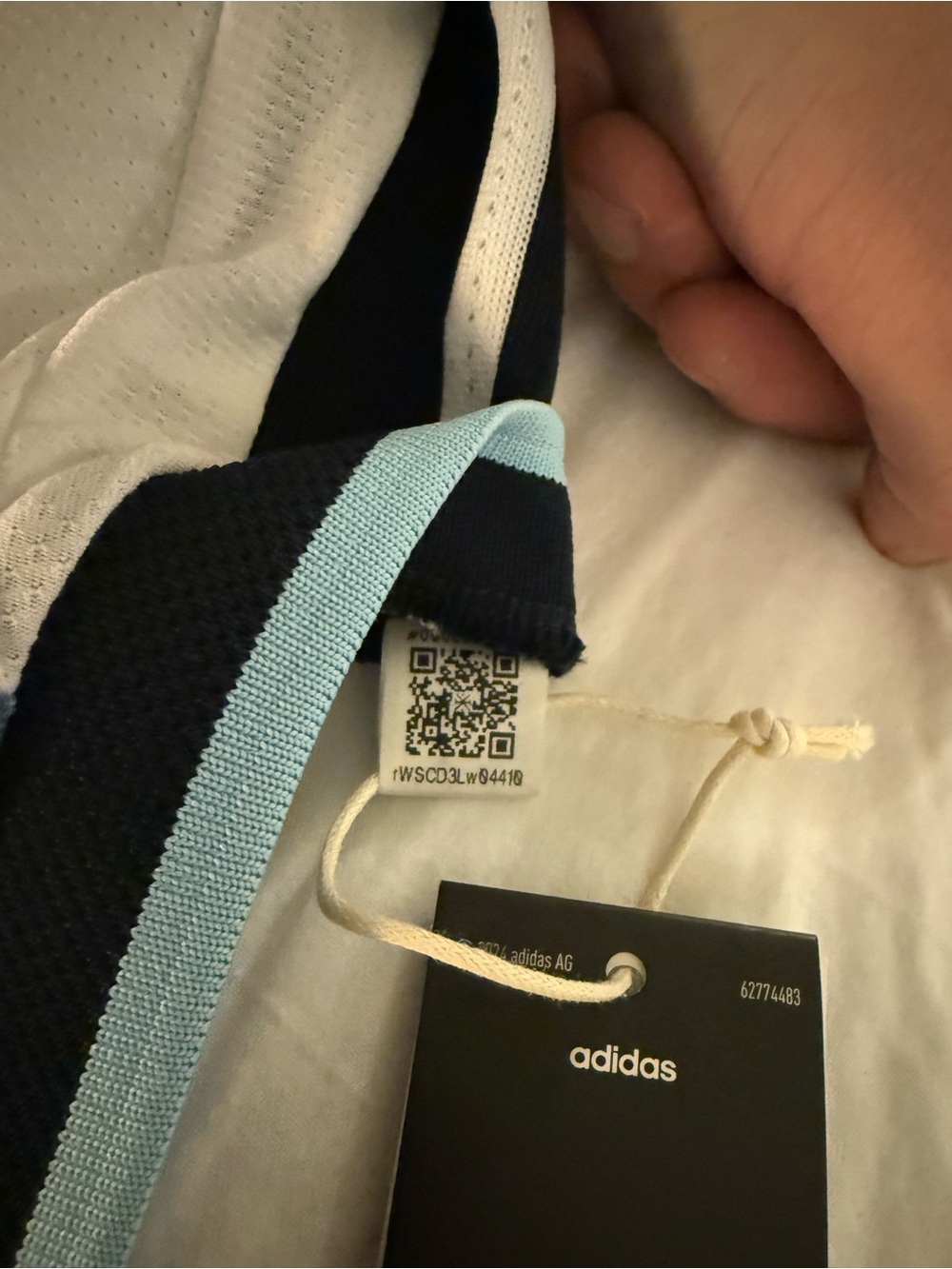 Adidas Argentina Lionel Messi White (Home) “Pitch Version” Soccer Jersey (NEW) - Picture 13 of 16